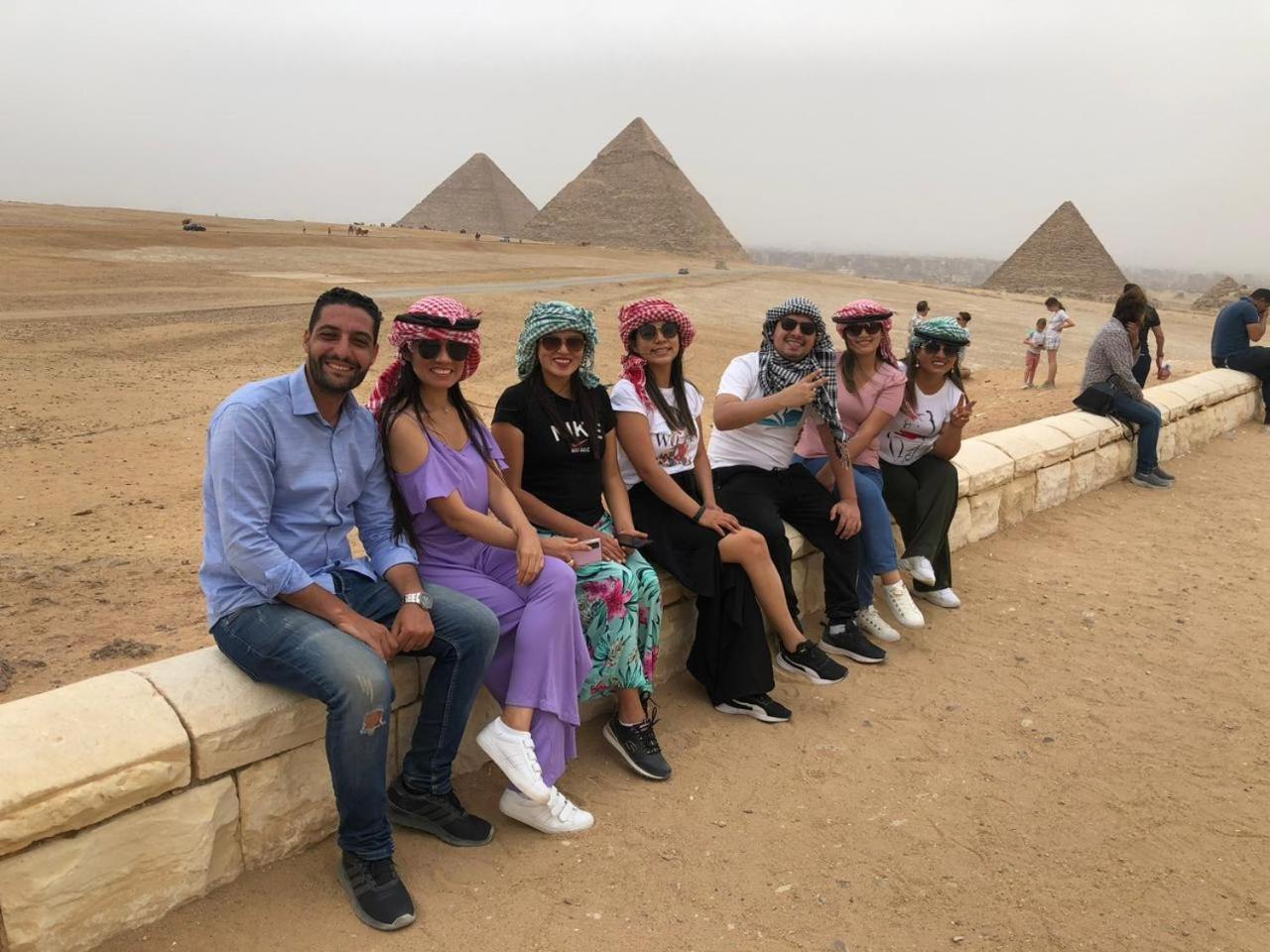 Magic Pyramids 3*