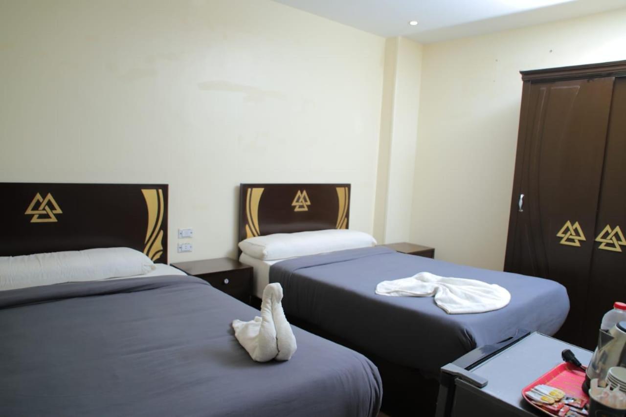 Magic Pyramids Hotel 3*