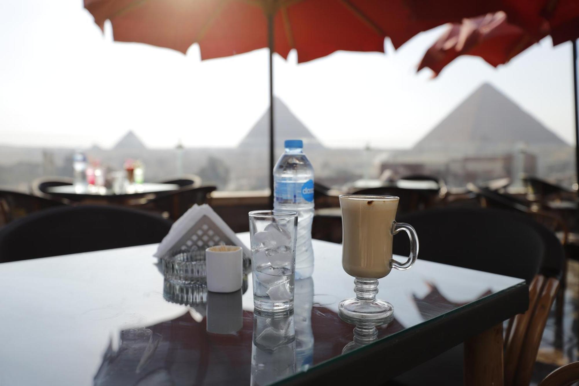 Magic Pyramids 3*